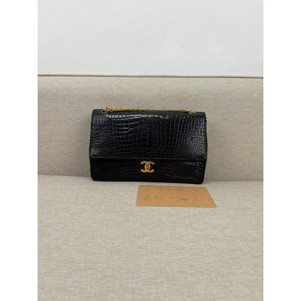 CHANEL Black Crocodile Classic Flap Medium GHW